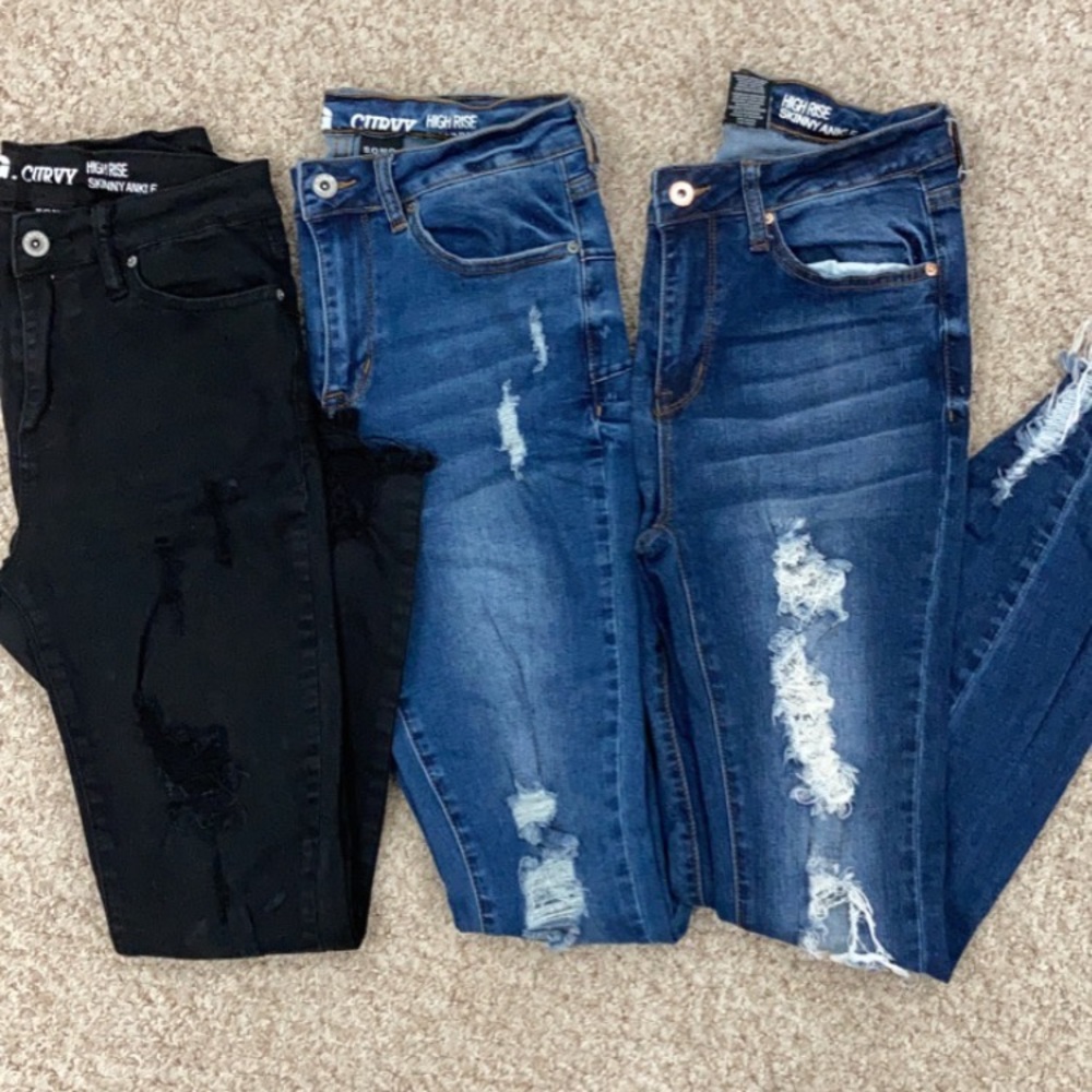Young Adult/Women’s SONG High Rise Skinny Jeans - size 7/27 in waist